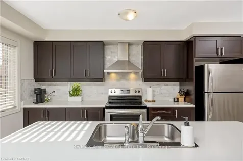 179 Lemieux Court Milton ON L9E 1E9