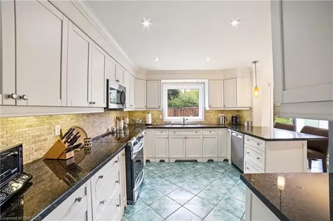 2940 Harvey Crescent Mississauga ON L5L 4V8