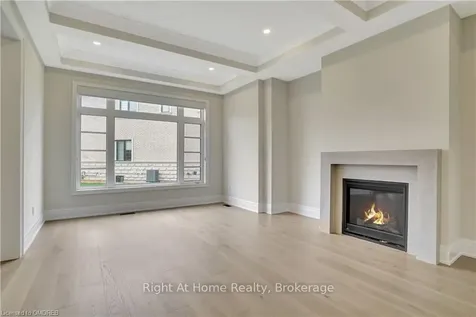 2279 Hyacinth Crescent Oakville ON L6M 5M9