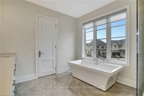 2279 Hyacinth Crescent Oakville ON L6M 5M9