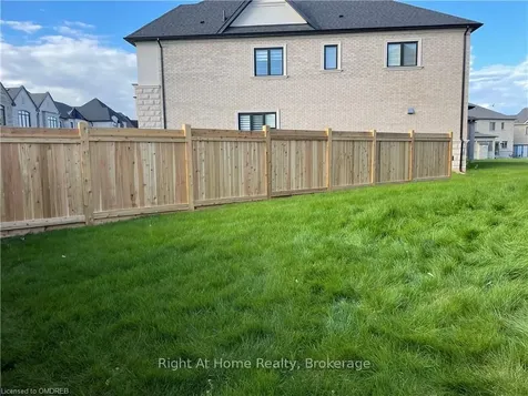 2279 Hyacinth Crescent Oakville ON L6M 5M9