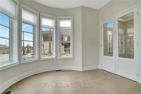 2279 Hyacinth Crescent Oakville ON L6M 5M9