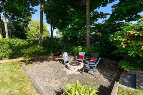 10 Edith Street Halton Hills ON L7G 3A5