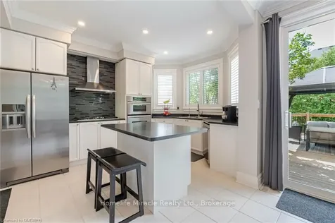 751 Turrell Crescent Milton ON L9T 5L4