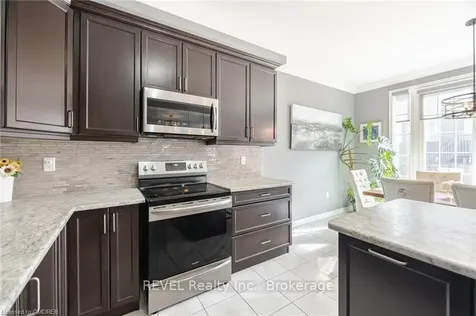 1252 Leger Way Milton ON L9E 1E4