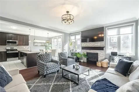 1252 Leger Way Milton ON L9E 1E4