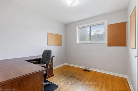 356 Sawyer Road Oakville ON L6L 3N7