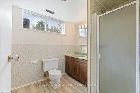 356 Sawyer Road Oakville ON L6L 3N7