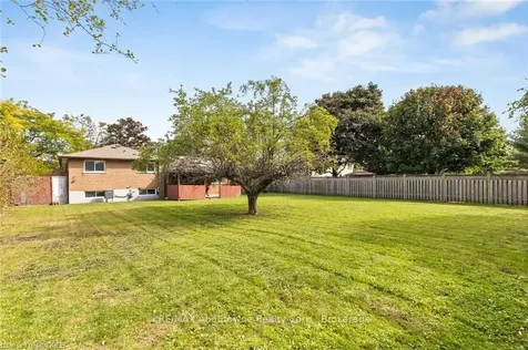 356 Sawyer Road Oakville ON L6L 3N7