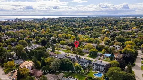 356 Sawyer Road Oakville ON L6L 3N7