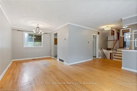 356 Sawyer Road Oakville ON L6L 3N7