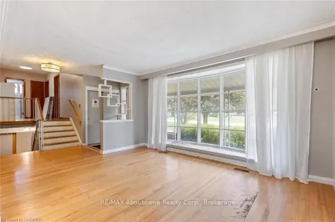 356 Sawyer Road Oakville ON L6L 3N7