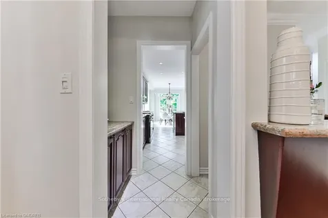 2324 Tesla Crescent Oakville ON L6H 7T5