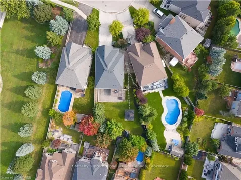 2324 Tesla Crescent Oakville ON L6H 7T5