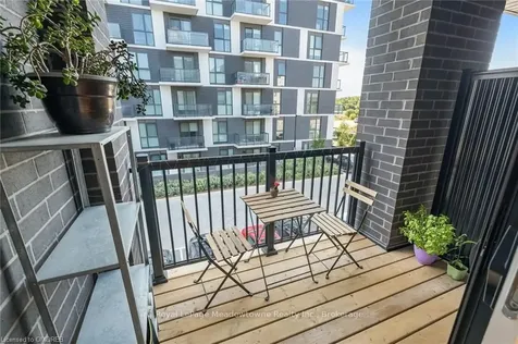349 Wheat Boom Drive Oakville ON L6H 7X5