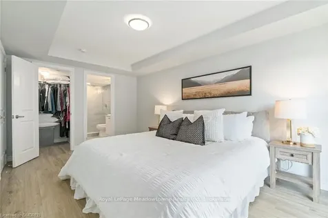 349 Wheat Boom Drive Oakville ON L6H 7X5