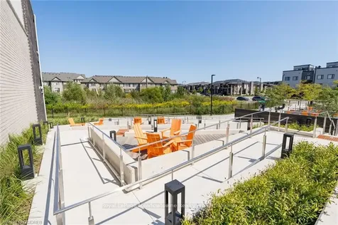 349 Wheat Boom Drive Oakville ON L6H 7X5