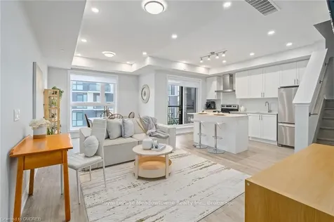 349 Wheat Boom Drive Oakville ON L6H 7X5