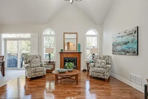 3329 Springflower Way Oakville ON L6L 6V1