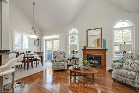 3329 Springflower Way Oakville ON L6L 6V1