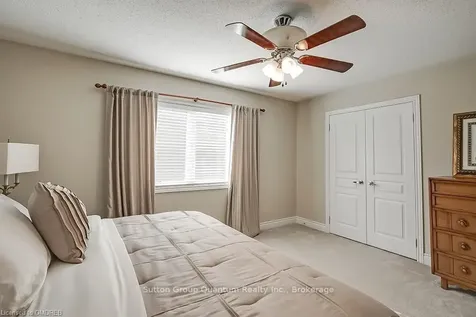 3329 Springflower Way Oakville ON L6L 6V1