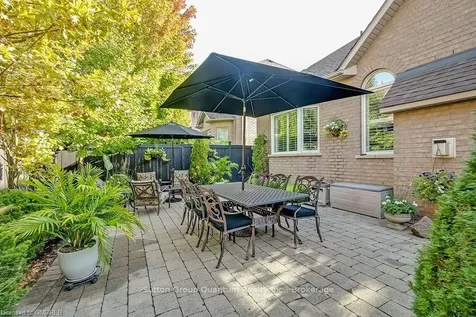 3329 Springflower Way Oakville ON L6L 6V1