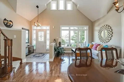 3329 Springflower Way Oakville ON L6L 6V1
