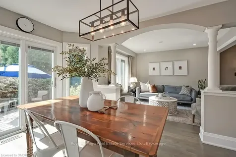 5217 Nova Crescent Burlington ON L7L 7B8