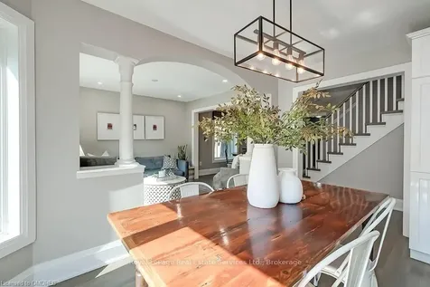 5217 Nova Crescent Burlington ON L7L 7B8