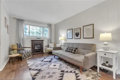 335 Meadowhill Road Burlington ON L7L 3L2