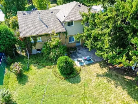 335 Meadowhill Road Burlington ON L7L 3L2