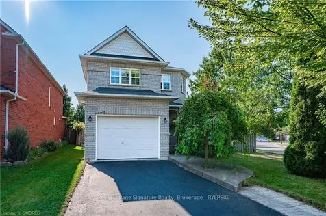 1278 Brillinger Street Oakville ON L6M 3S5
