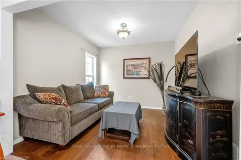 1278 Brillinger Street Oakville ON L6M 3S5