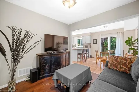 1278 Brillinger Street Oakville ON L6M 3S5