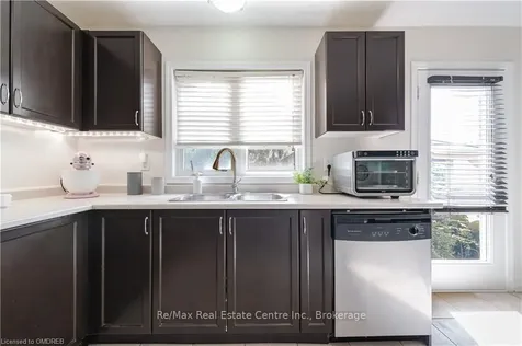902 Scott Boulevard Milton ON L9T 7C5