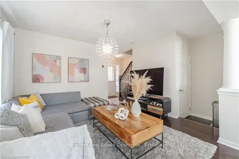 902 Scott Boulevard Milton ON L9T 7C5