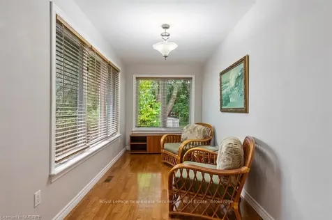 1252 Kensington Park Road Oakville ON L6H 2G9