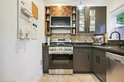 95 Eighth Street Toronto ON M8V 3C6