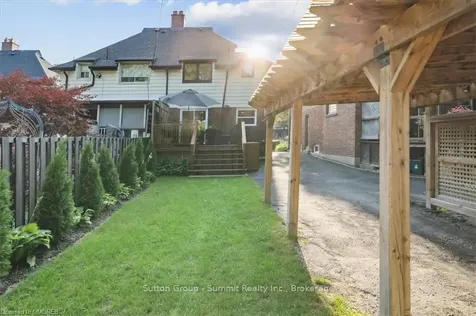 95 Eighth Street Toronto ON M8V 3C6