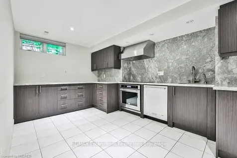 150 Indian Valley Trail Mississauga ON L5G 2K6