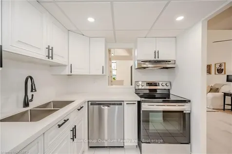 100 Bronte Road Oakville ON L6L 6L5