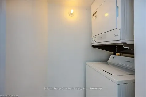 100 Bronte Road Oakville ON L6L 6L5