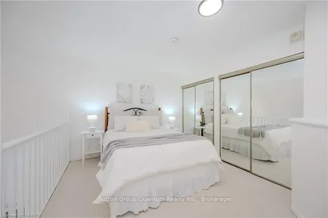 100 Bronte Road Oakville ON L6L 6L5