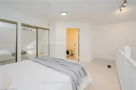 100 Bronte Road Oakville ON L6L 6L5