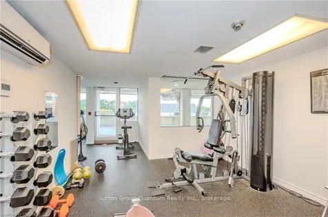 100 Bronte Road Oakville ON L6L 6L5