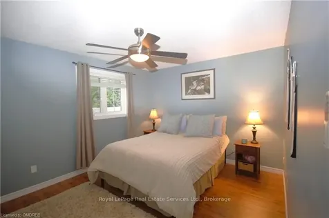 1 Lone Oak Avenue Brampton ON L6S 5V5