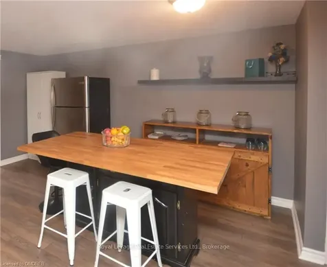 1 Lone Oak Avenue Brampton ON L6S 5V5