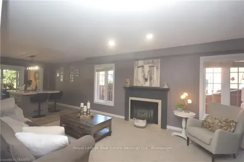 1 Lone Oak Avenue Brampton ON L6S 5V5