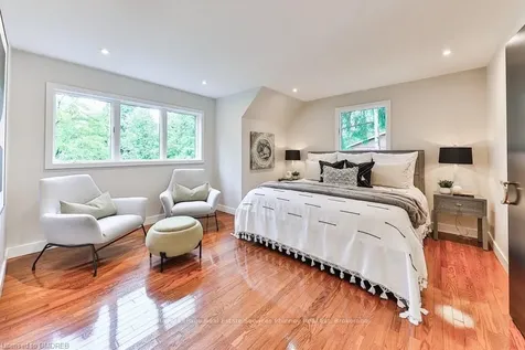 1440 Indian Grove Mississauga ON L5G 2S6