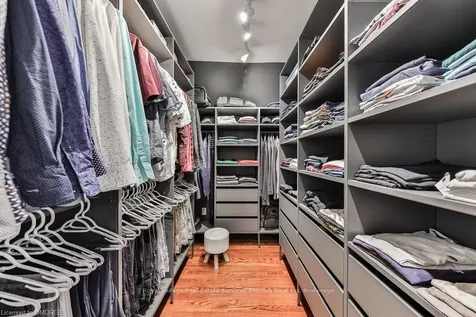 1440 Indian Grove Mississauga ON L5G 2S6